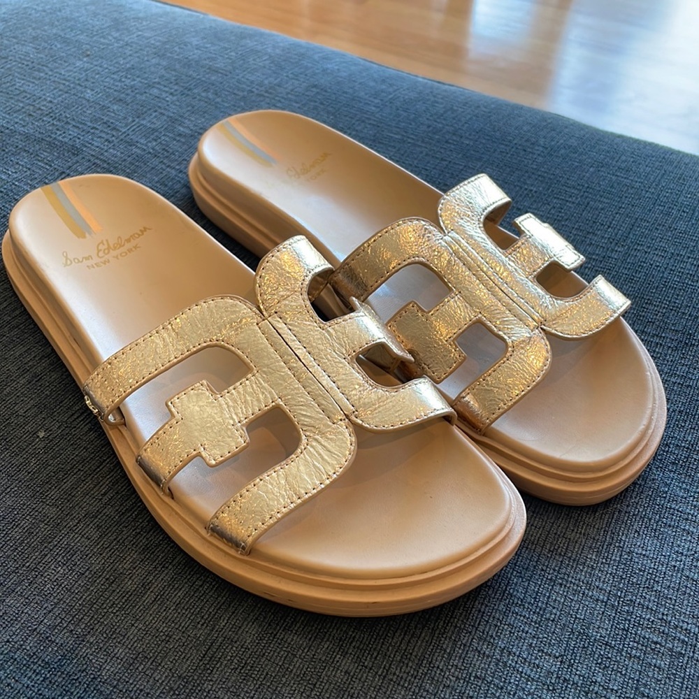 Brand new Sam Adelman gold/tan sandals, size 10